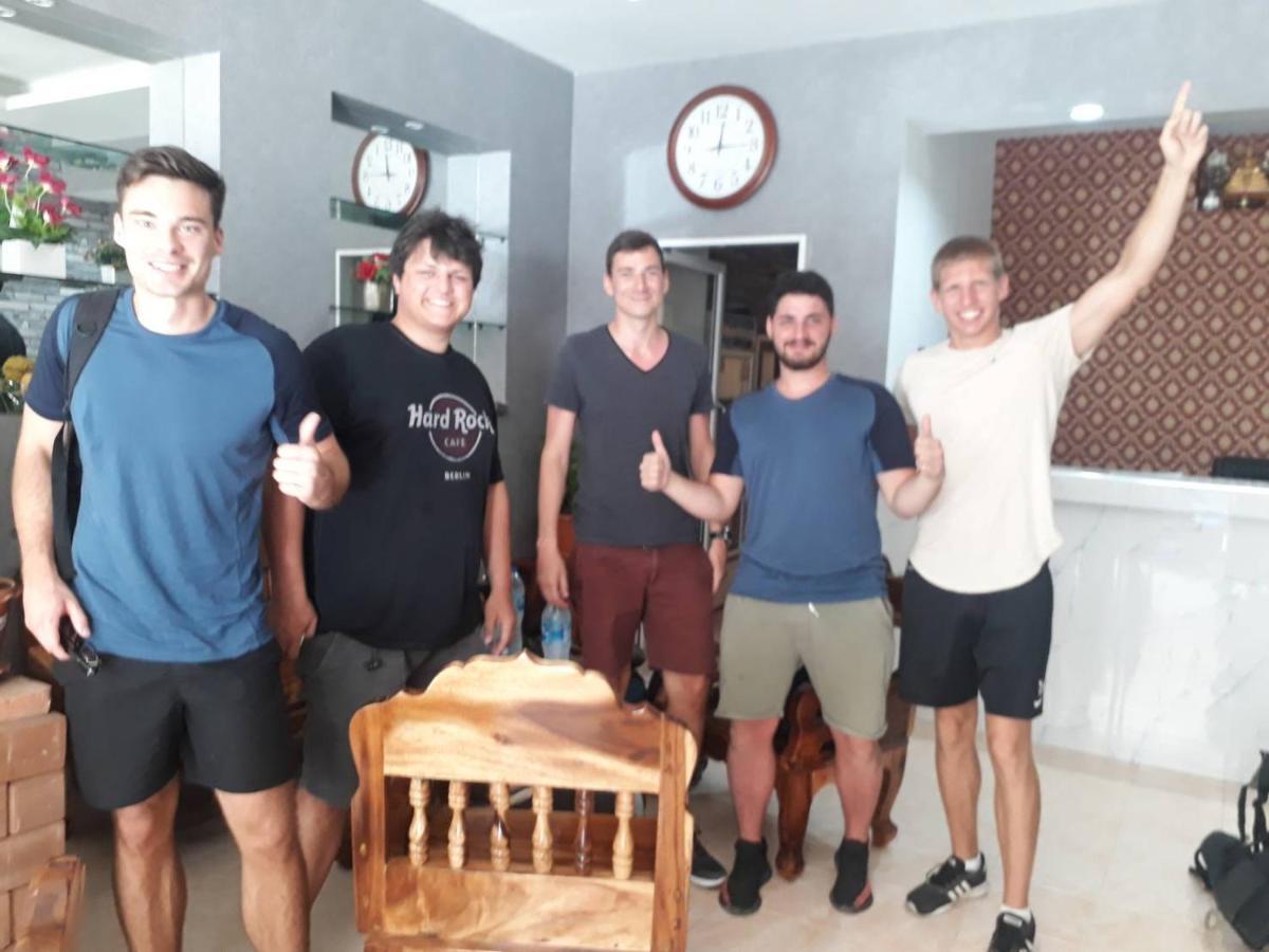 The Lucky Kata Hostel Ngoại thất bức ảnh
